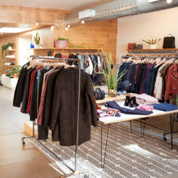 3 Unisex Plus Sized Clothing Stores to Buy Products From ReviewCollections