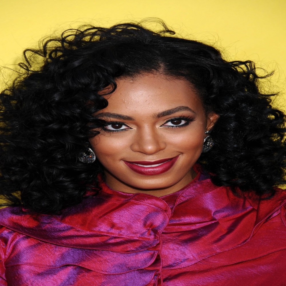 Solange Knowles a top celebrity read their bio and more