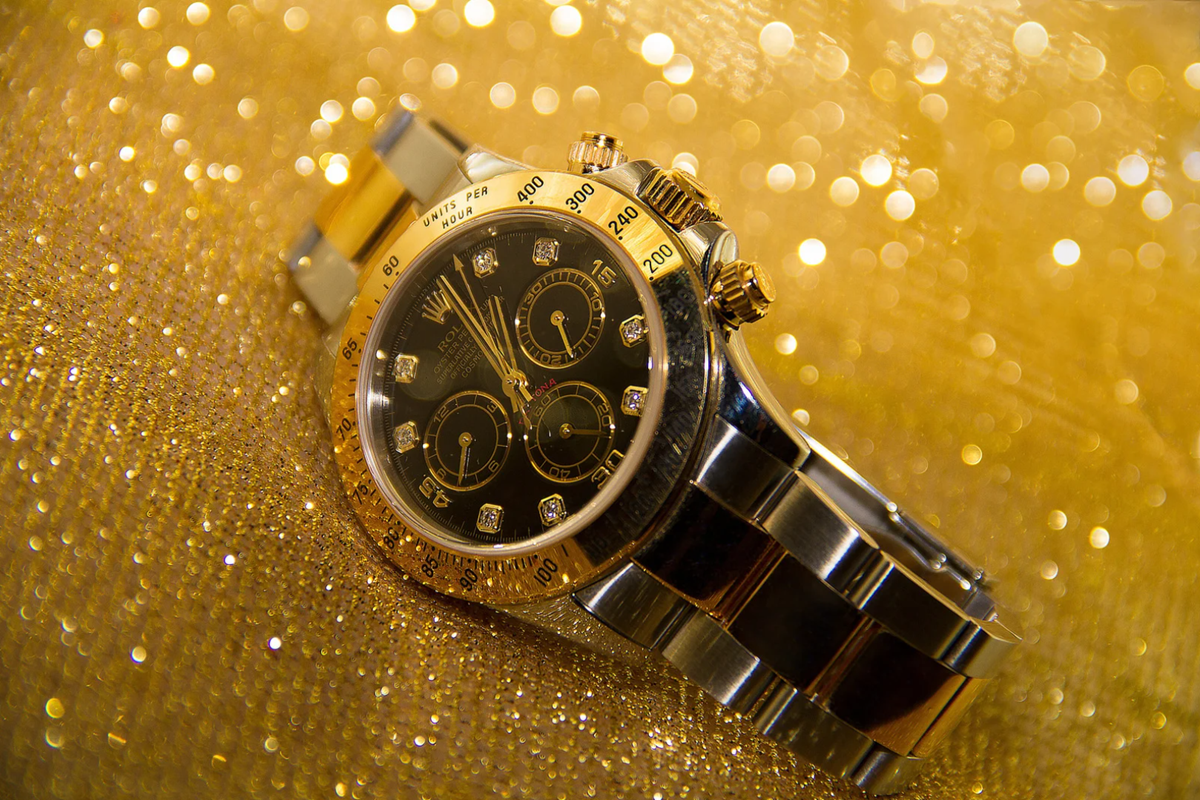 Affordable Elegance: Popular Watch Stores for Every Budget