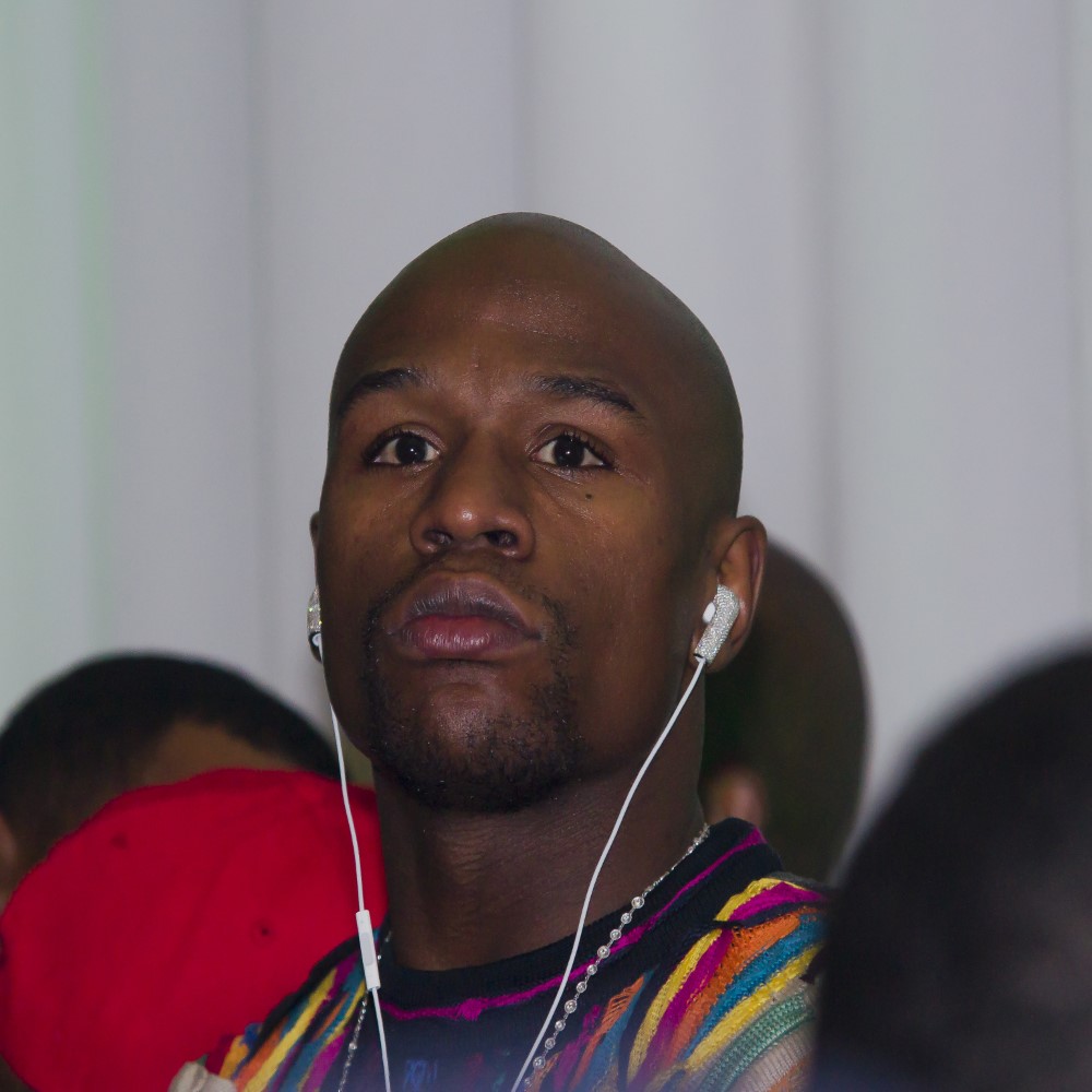 Floyd Mayweather a top celebrity read their bio and more