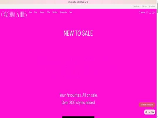 Gingham and Heels review, a site that is one of many popular Women's eCommerce Stores