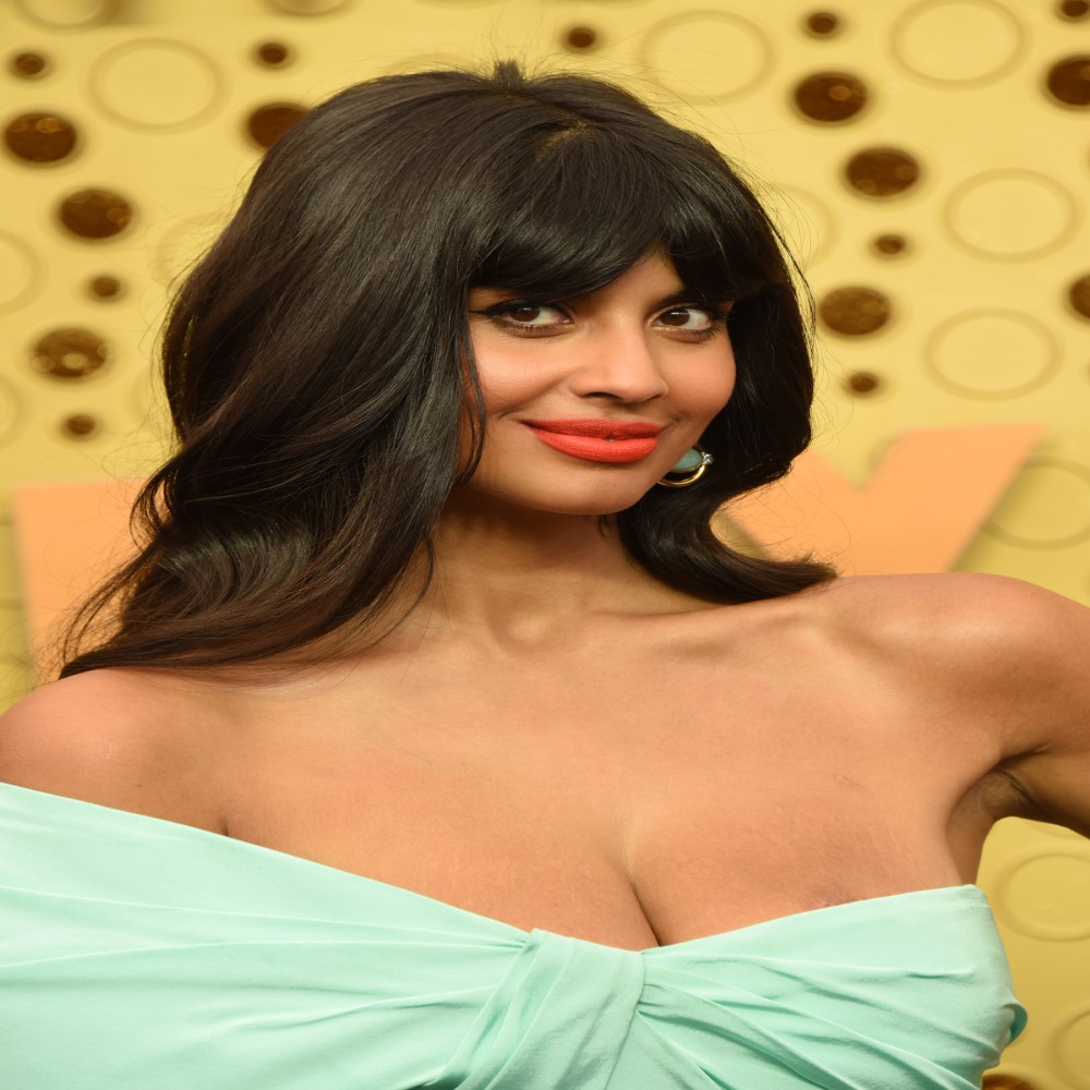 Jameela Jamil a top Female celebrity from United Kingdom read their Biography and see, their social profiles and what designer brand clothing they have been seen wearing.